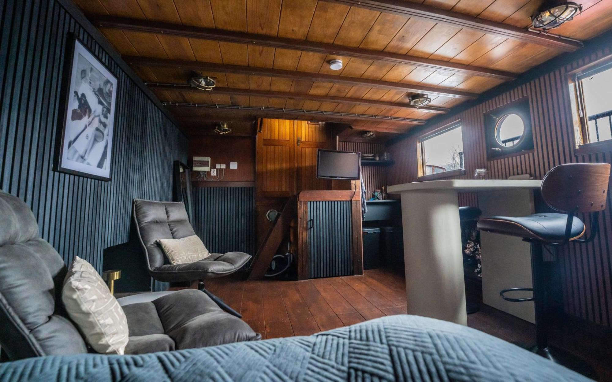 Houseboat-Amsterdam-Classic Exterior photo